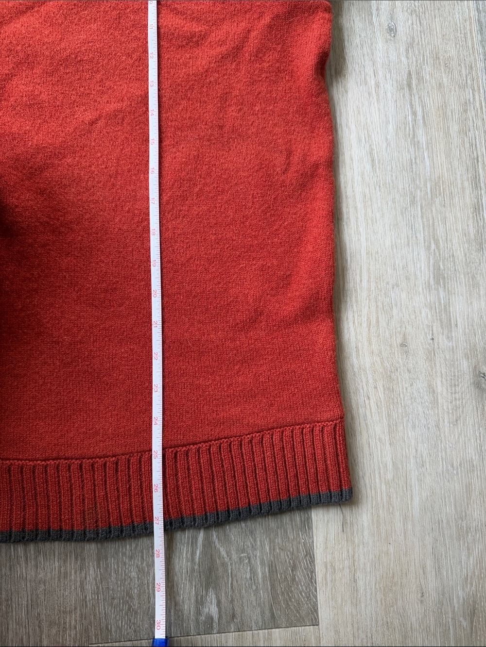 The North Face Men's Nuptse Crew Sweater - Picture 8 of 8